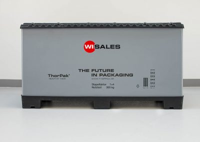 Faltbarer Container - Grossladungsträger individuelle Abmessung, Faltbehälter passt sich dem Bauteil an. Twin/Single Sheet Palette (mit Stahlverstärkung) geschweißt, mit Locator zur Verriegelung des Behälterrings. Behälterring aus Aircell® 10mm/3000g. Twin/Single Sheet Deckel geschweißt mit Rastnasen zur Arretierung auf dem Behälterring.