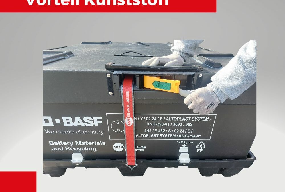 Materials and design for battery containers – the advantage of plastic